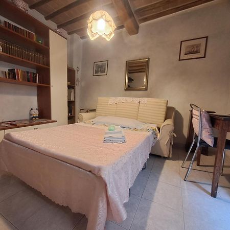Ferienwohnung La Bomboniera Di Siena Exterior foto